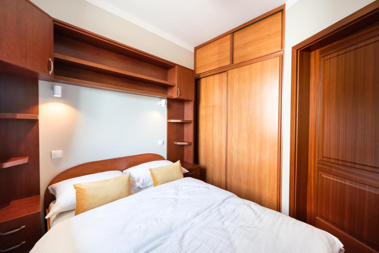 Metro Wilanowska Homely Apartment Varšava Exteriér fotografie