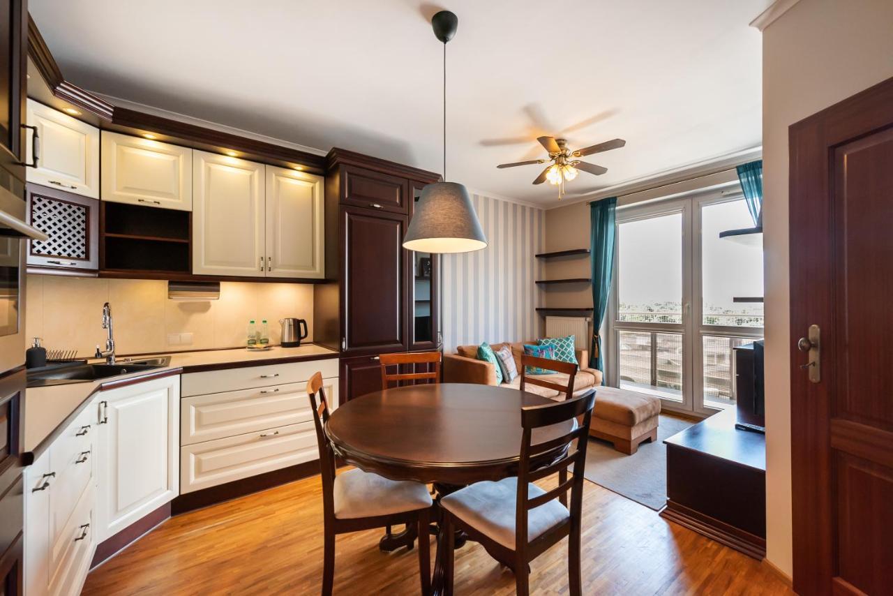 Metro Wilanowska Homely Apartment Varšava Exteriér fotografie