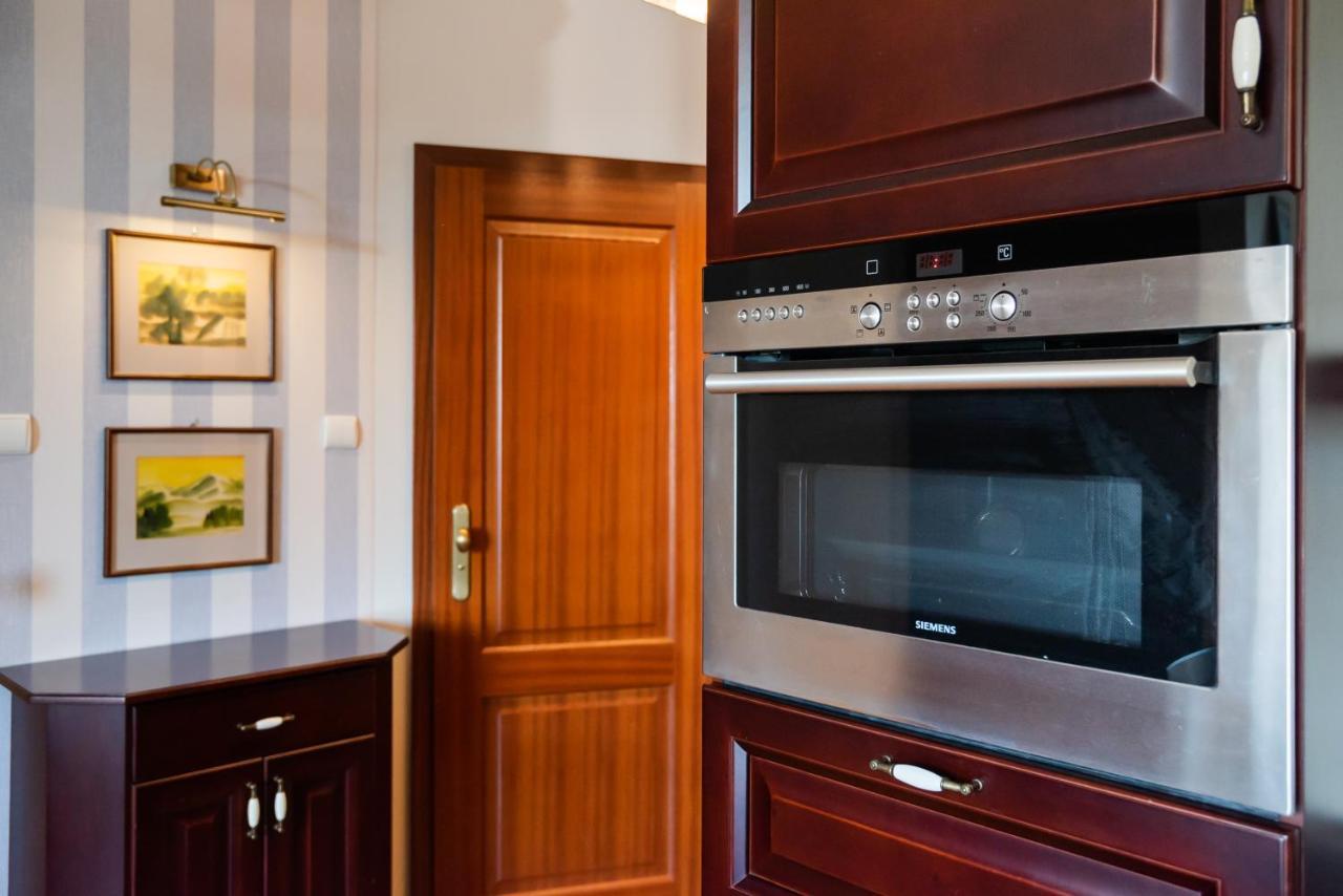 Metro Wilanowska Homely Apartment Varšava Exteriér fotografie
